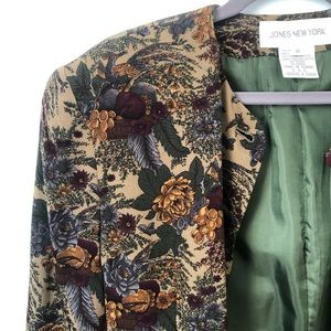 Vintage Floral Blazer